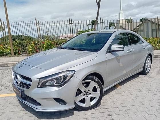 MERCEDES-BENZ CLA 180 1.6 CGI GASOLINA 7G-DCT MERCEDES-BENZ CLA 180 1.6 CGI GASOLINA 7G-DCT